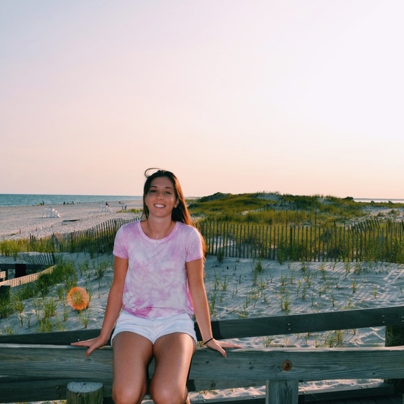 Meet your Posher, Alexa - Picture 4 of 8